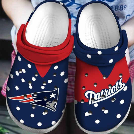 New England Patriots croc shoes