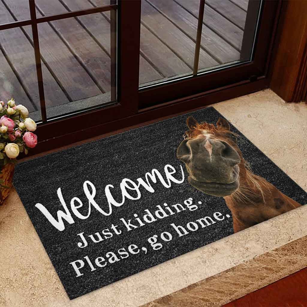 Horse welcome just kidding please go home doormat 1