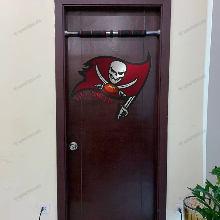 Tampa Bay Buccaneers customized cut metal sign wall decor1