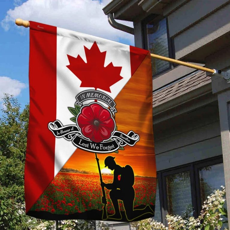 Veteran Remembrance Day Lest We Forget Canadian Flag 2