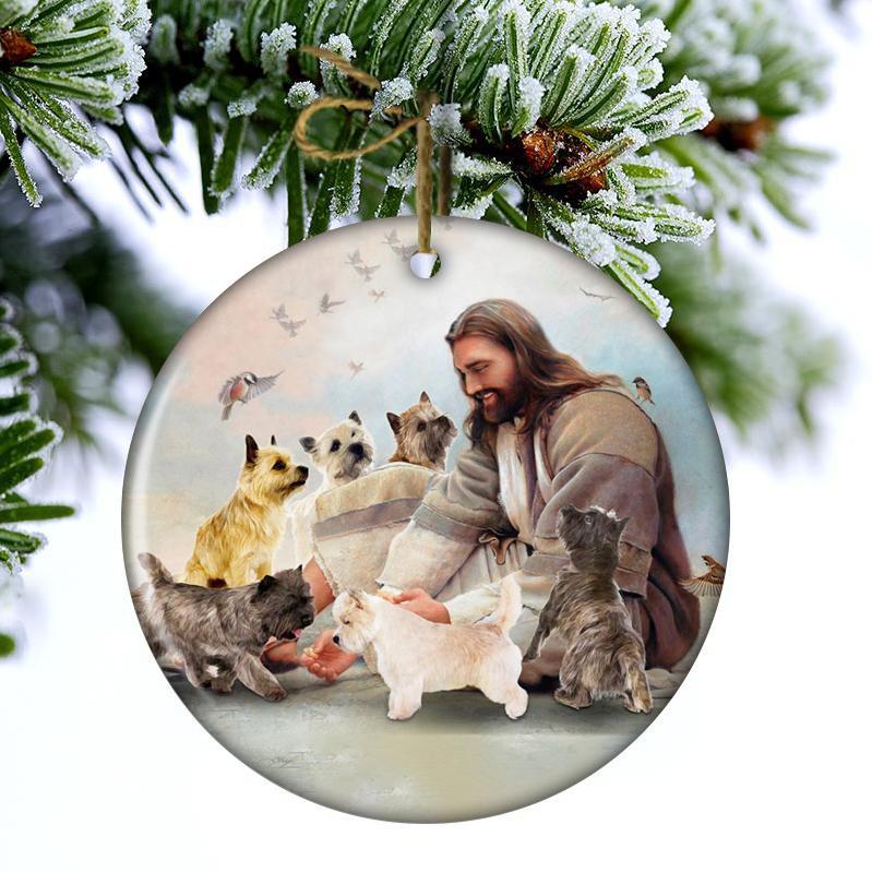 TOP trendy ornaments perfect for decorating your family Christmas tree