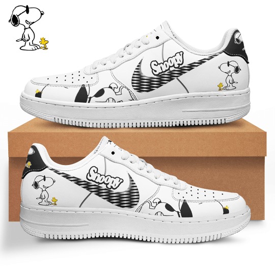 Stan Smith Low Top Shoes Snoopy And Woodstock 7