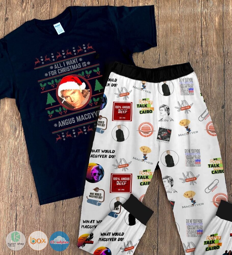 All i want for christmas is Angus Macgyver short sleeves Pajamas Set