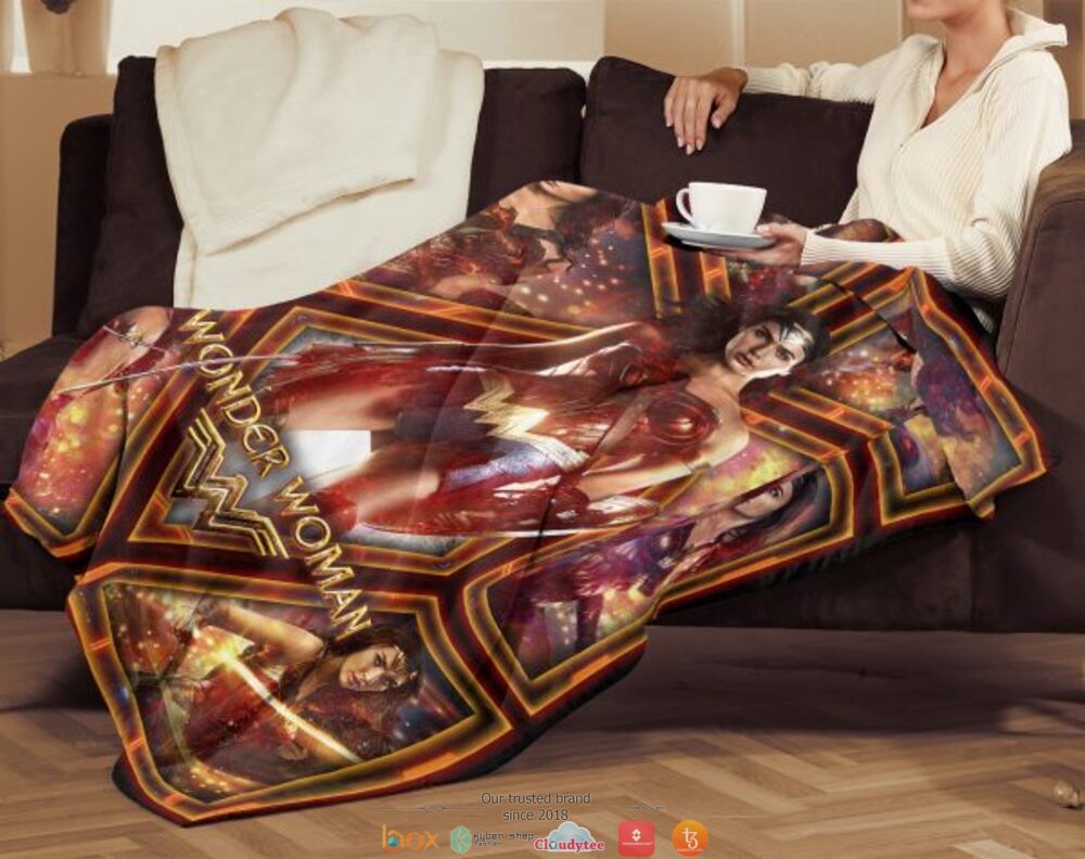 Wonder Woman soft blanket 5 Wonder Woman Blanket 1 2 3 4