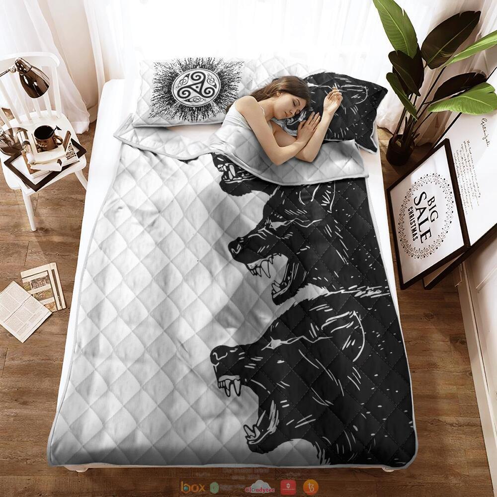 NEW Black Fenrir Ancient Round Celtic White Quilt Bedding Set 3 Black Fenrir Ancient Round Celtic White Quilt Bedding Set 1 2