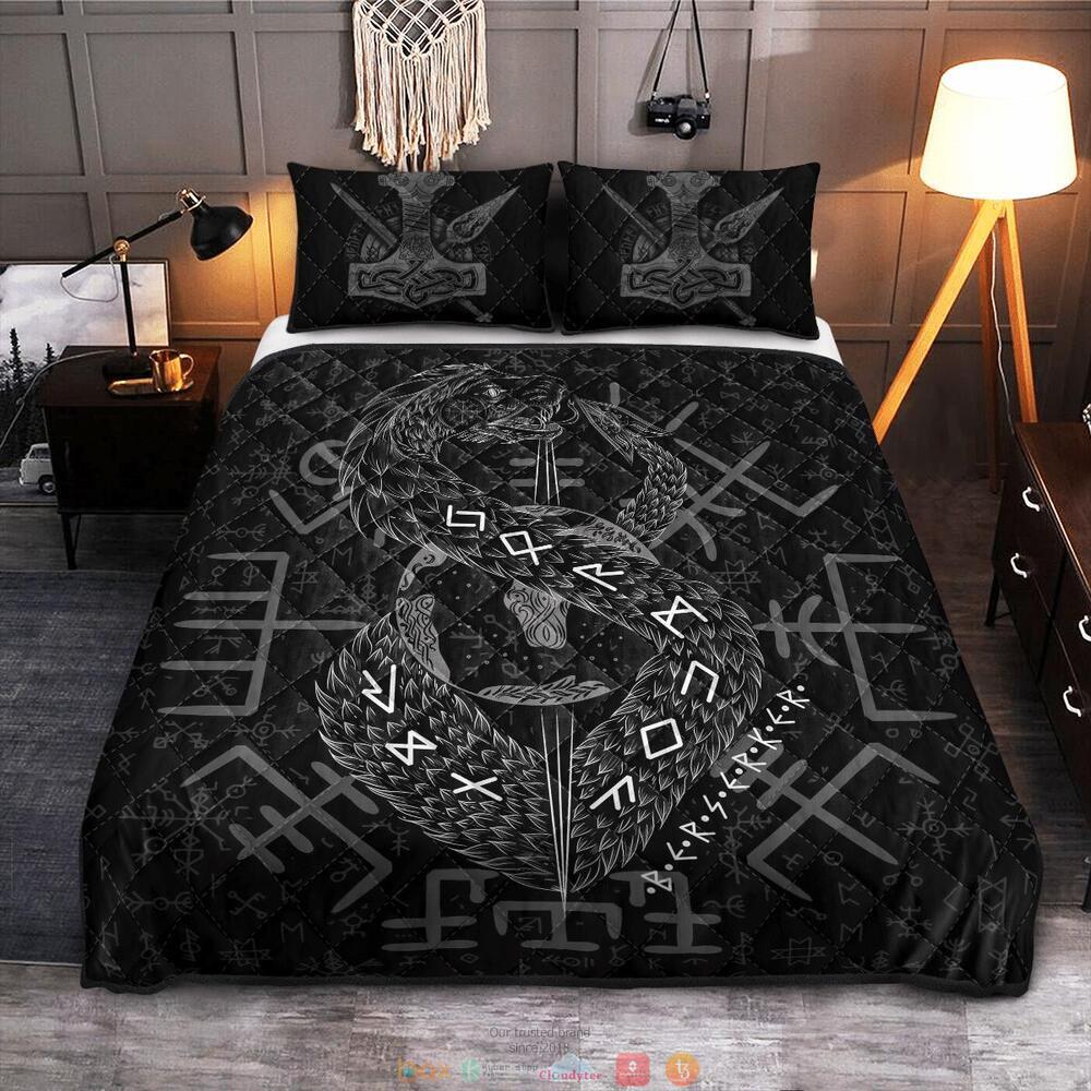 Jormungandr Black Quilt Bedding Set