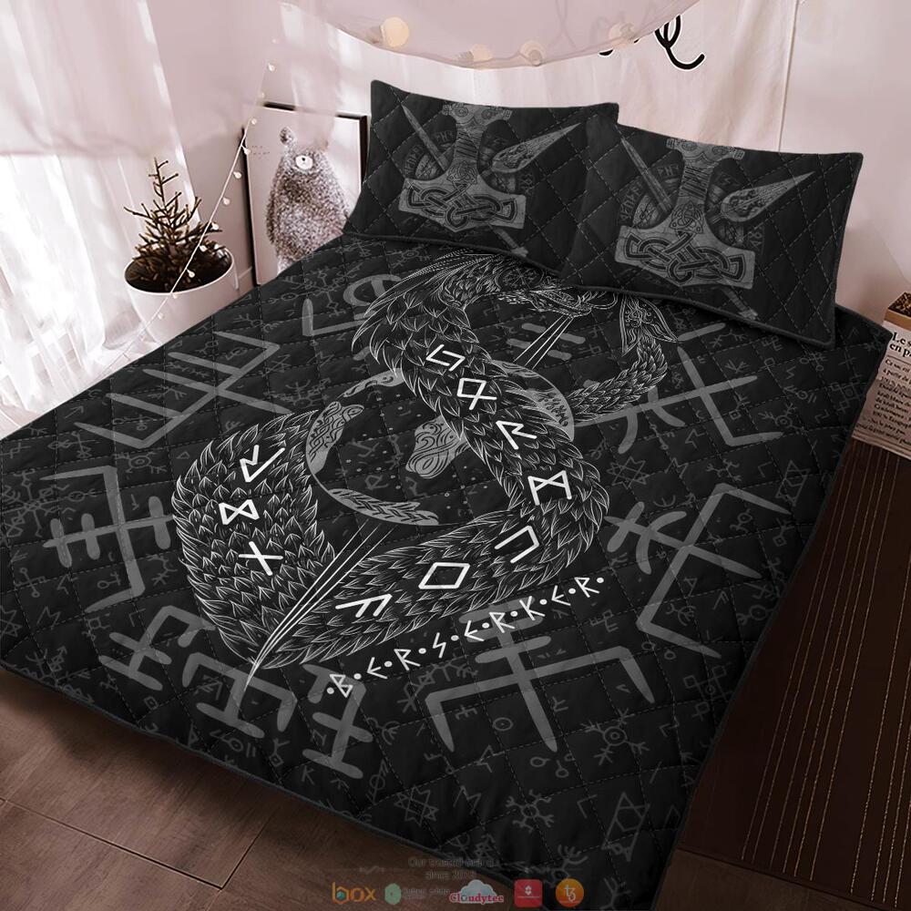 Jormungandr Black Quilt Bedding Set 1