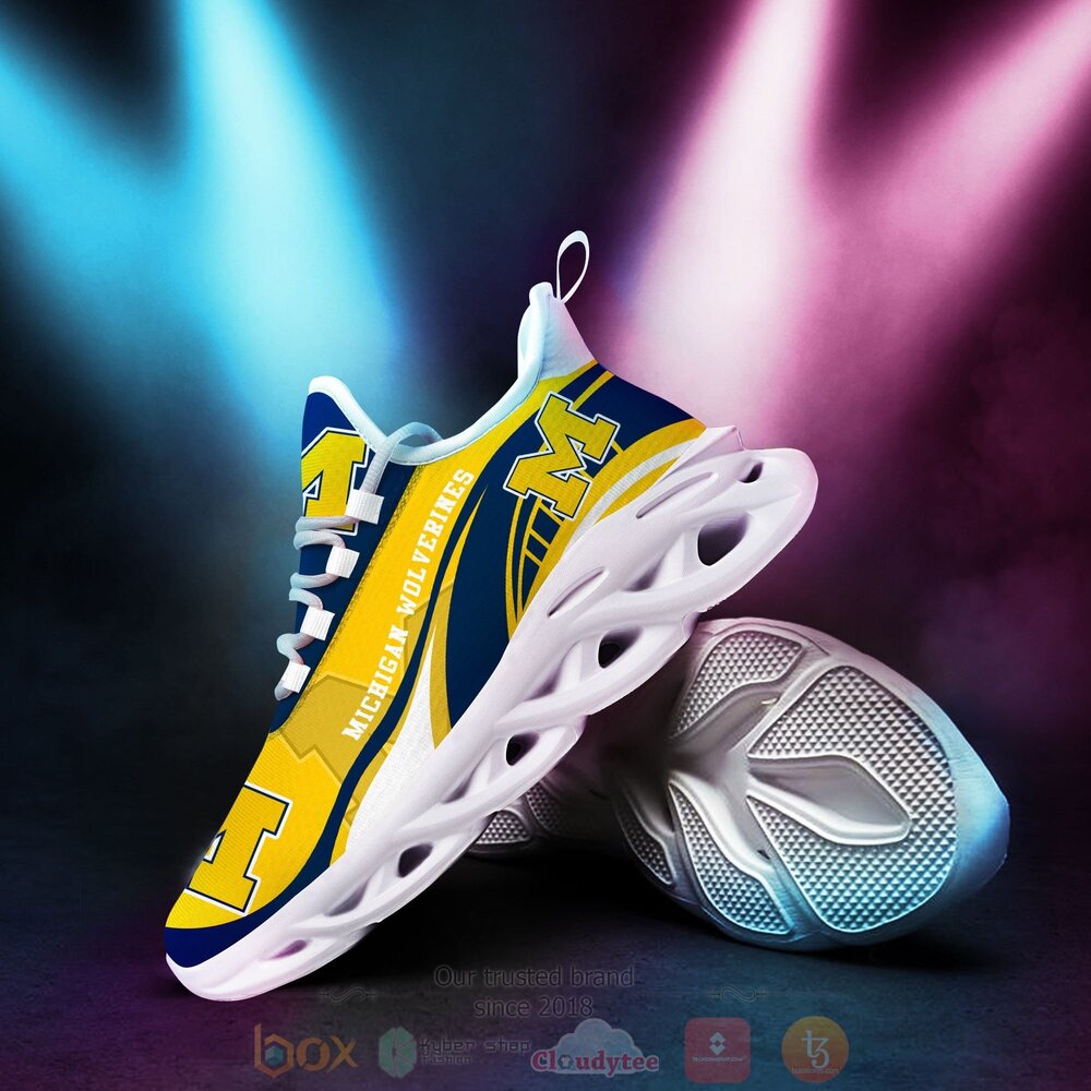 BEST NCAA Michigan Wolverines football Clunky Sneakers 3 NCAA Michigan Wolverines football Clunky Max Soul Shoes 1 2