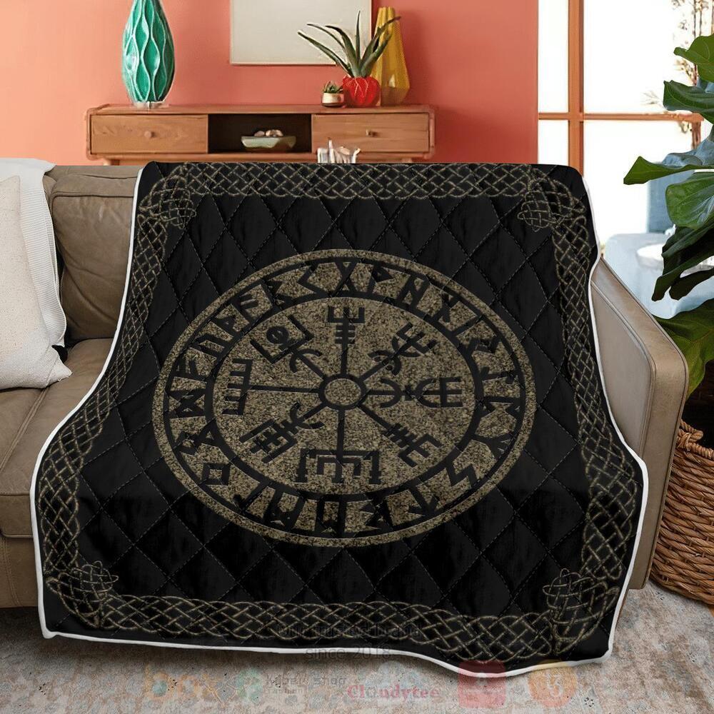 Viking Vegvisir Quilt
