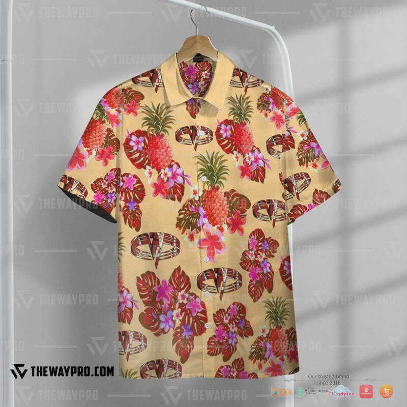 EVH Tropical Frankenstrat Hawaiian shirt 4 EVH Tropical Frankenstrat Hawaiian shirt 1 2 3