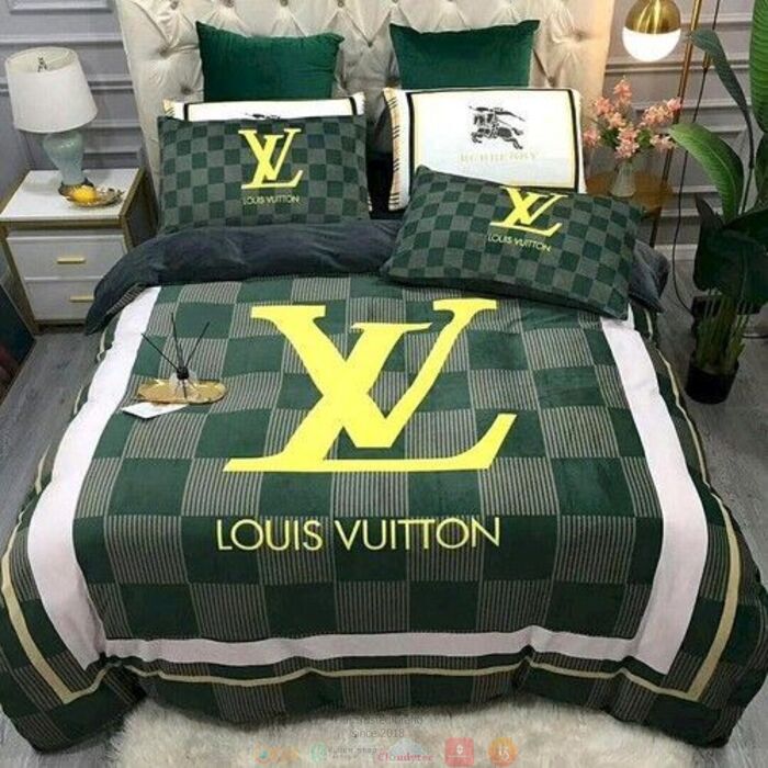 Louis Vuiton Green White Bedding Set