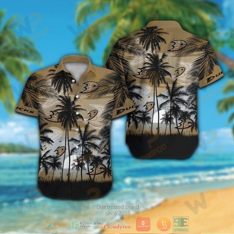 Anaheim Ducks Hawaiian Shirt and shorts