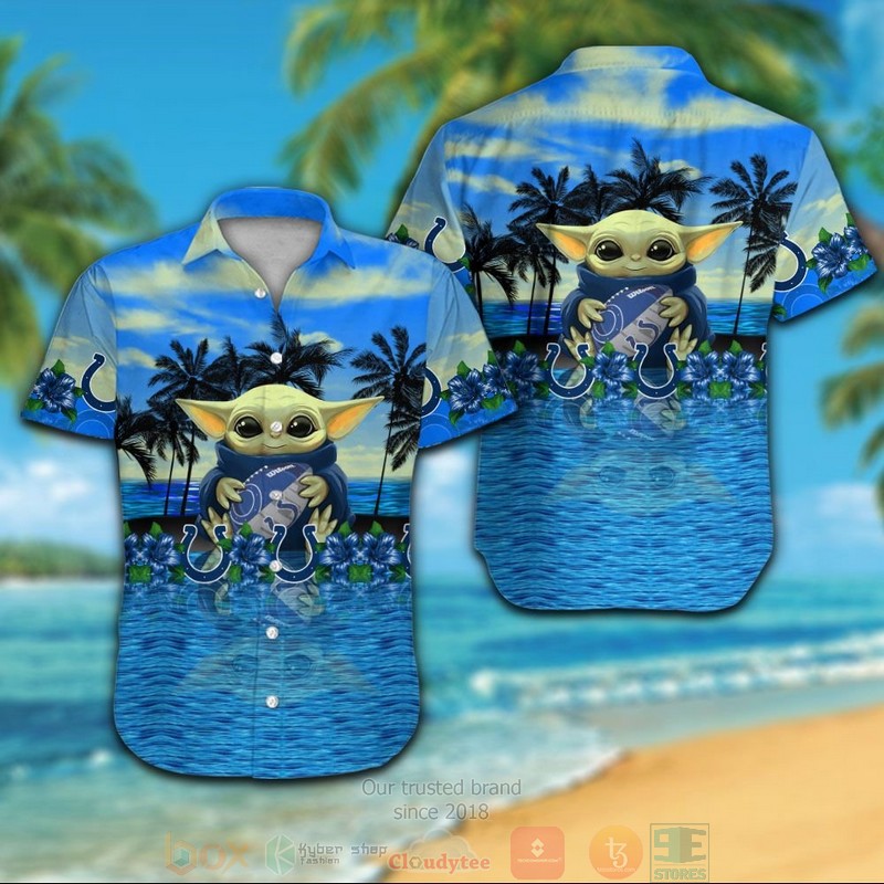 Baby Yoda hug Indianapolis Colts hawaiian shirt