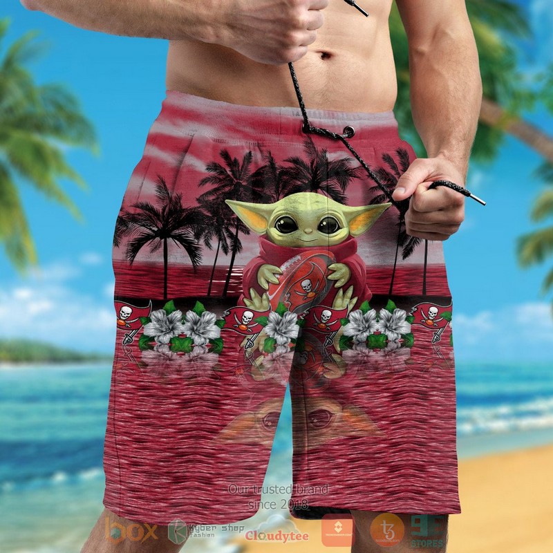 HOT Baby Yoda hug Tampa Bay Buccaneers hawaiian shirt and shorts 5 Baby Yoda hug Tampa Bay Buccaneers hawaiian shirt and shorts 1 2 3 4
