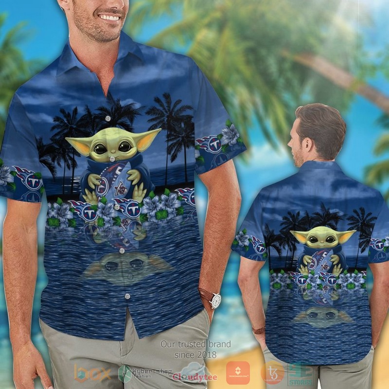 HOT Baby Yoda hug Tennessee Titans hawaiian shirt and shorts 2 Baby Yoda hug Tennessee Titans hawaiian shirt and shorts 1