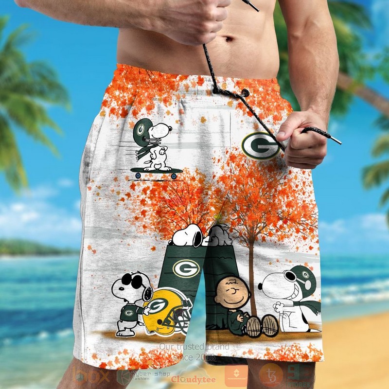 HOT Green Bay Packers Snoopy Charlie Brown Autumn hawaiian shirt and shorts 5 Green Bay Packers Snoopy Charlie Brown Autumn hawaiian shirt and shorts 1 2 3 4