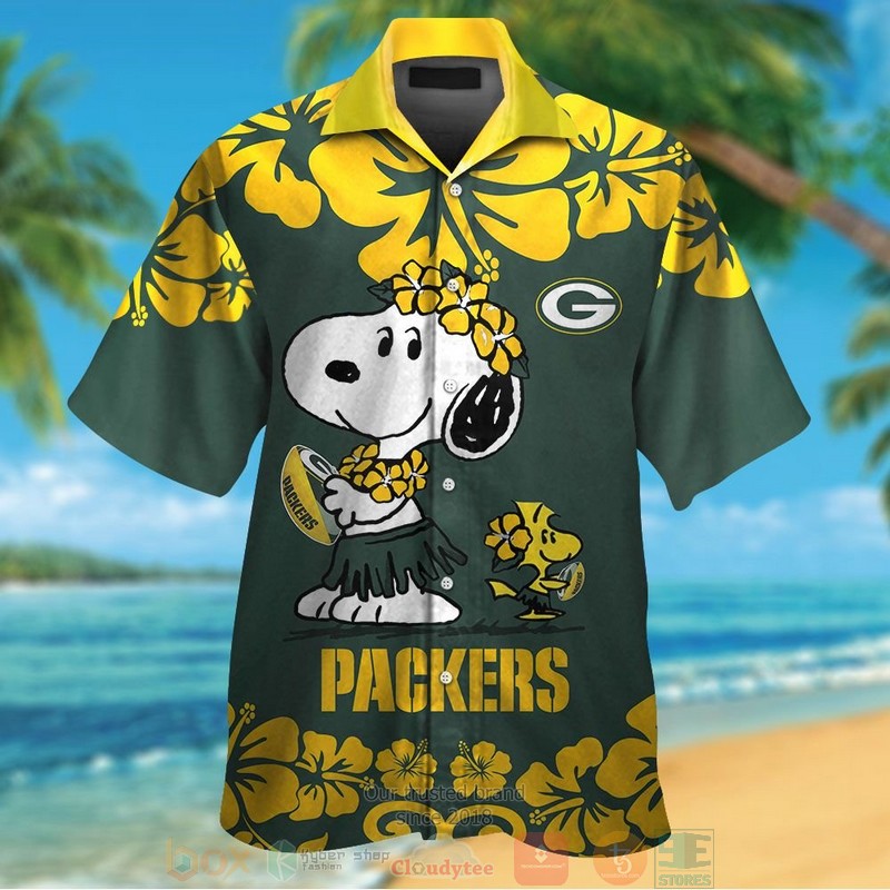 HOT Green Bay Packers Snoopy Woodstock hawaiian shirt and shorts 12 Green Bay Packers Snoopy Woodstock hawaiian shirt and shorts