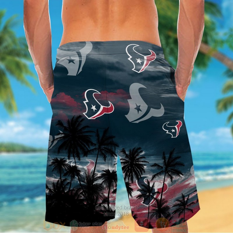 HOT Houston Texans black palm tree hawaiian shirt and shorts 6 Houston Texans black palm tree hawaiian shirt and shorts 1 2 3 4 5