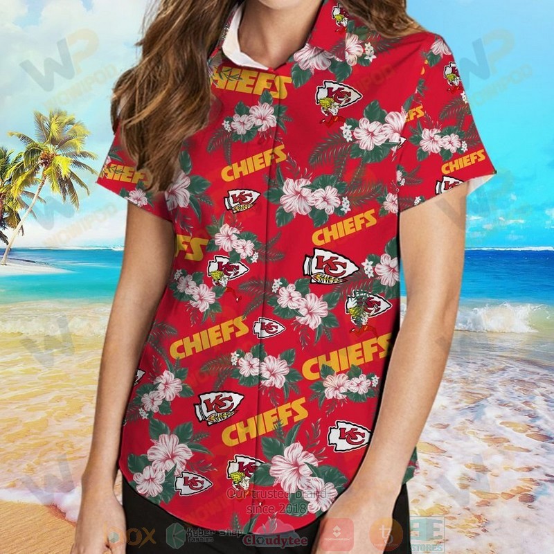 HOT Kansas City Chiefs Hibiscus hawaiian shirt and shorts 3 Kansas City Chiefs Hibiscus hawaiian shirt and shorts 1 2