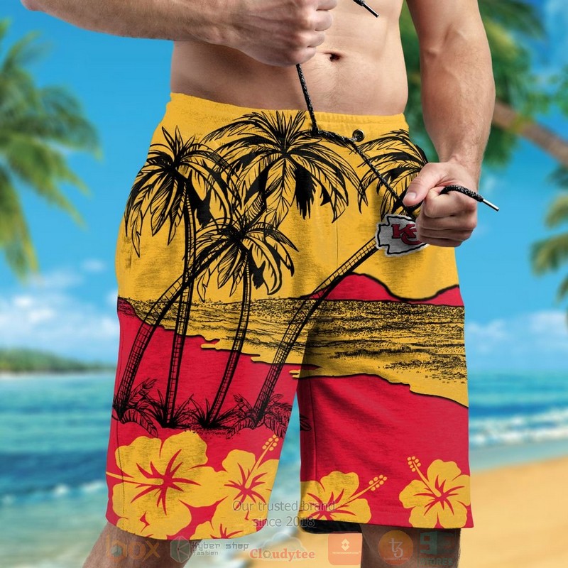 HOT Kansas City Chiefs Hibiscus yellow hawaiian shirt and shorts 5 Kansas City Chiefs Hibiscus yellow hawaiian shirt and shorts 1 2 3 4