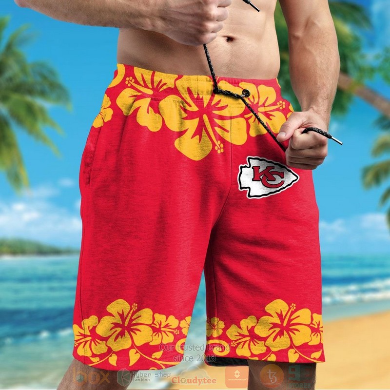 HOT Mickey Mouse Kansas City Chiefs hawaiian shirt and shorts 5 Mickey Mouse Kansas City Chiefs hawaiian shirt and shorts 1 2 3 4