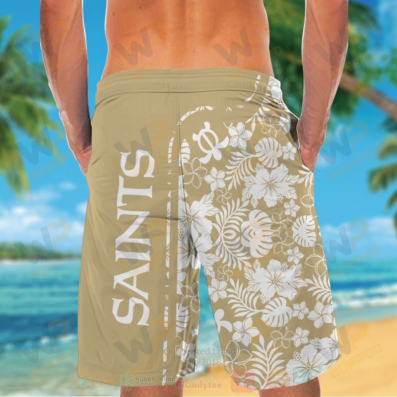 BEST NFL New Orleans Saints and Snoopy Custom Name Hawaii Shirt, Short 6 NFL New Orleans Saints and Snoopy Custom Name Hawaiian Shirt Short 1 2 3 4 5