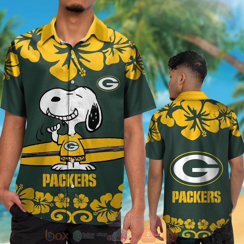 HOT Snoopy Green Bay Packers hawaiian shirt and shorts 2 Snoopy Green Bay Packers hawaiian shirt and shorts 1