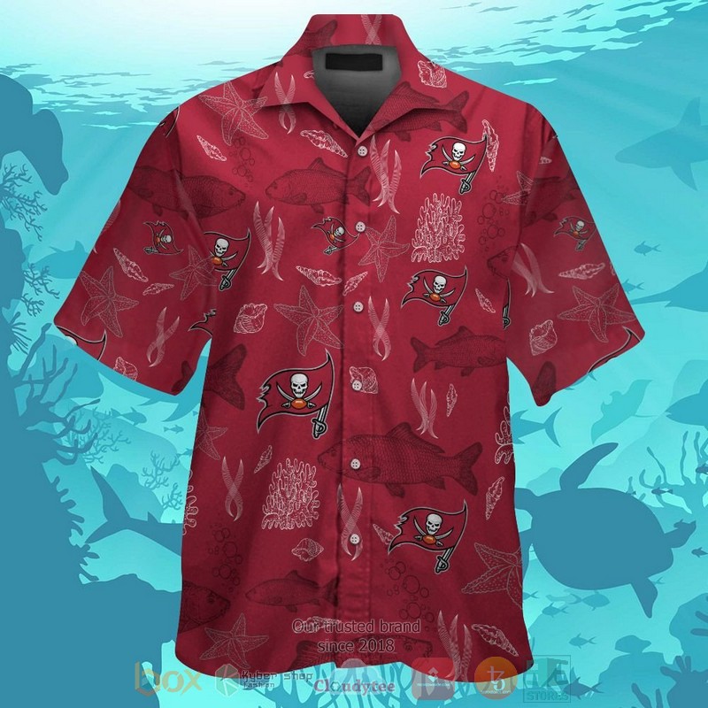 HOT Tampa Bay Buccaneers Fish hawaiian shirt and shorts 1 Tampa Bay Buccaneers Fish hawaiian shirt and shorts