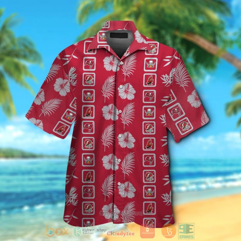 HOT Tampa Bay Buccaneers logo grey Hibiscus red hawaiian shirt and shorts 12 Tampa Bay Buccaneers logo grey Hibiscus red hawaiian shirt and shorts
