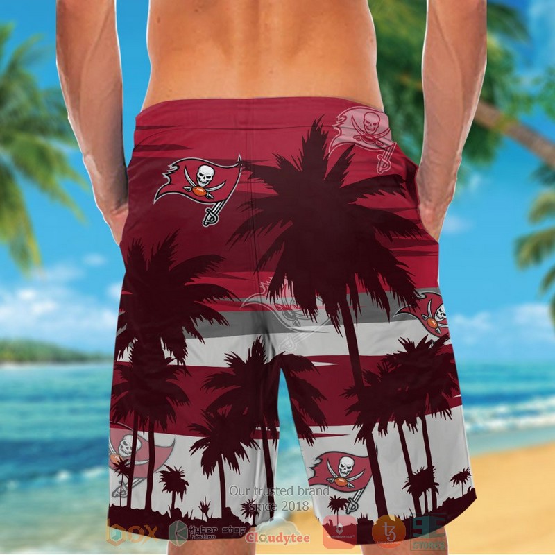 HOT Tampa Bay Buccaneers palm tree dark red hawaiian shirt and shorts 6 Tampa Bay Buccaneers palm tree dark red hawaiian shirt and shorts 1 2 3 4 5