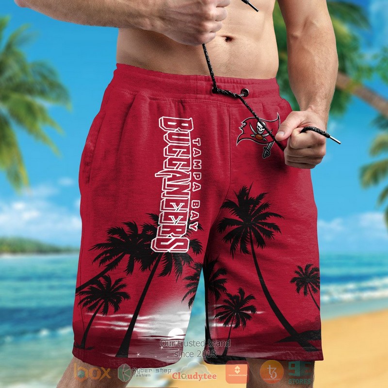 HOT Tampa Bay Buccaneers palm trees dark red hawaii shirt, shorts 5 Tampa Bay Buccaneers palm trees dark red hawaii shirt shorts 1 2 3 4