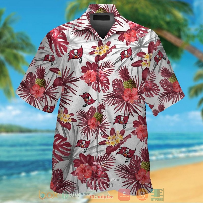 Tampa Bay Buccaneers pineapple Hibiscus hawaiian shirt and shorts