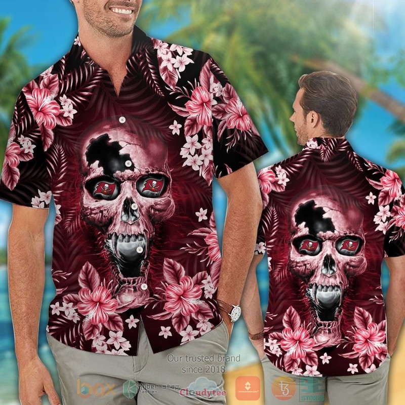 HOT Tampa Bay Buccaneers skull hawaiian shirt and shorts 2 Tampa Bay Buccaneers skull hawaiian shirt and shorts 1