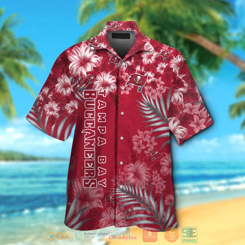 HOT Tampa Bay Buccaneers tropical plants Hibiscus red hawaiian shirt and shorts 13 Tampa Bay Buccaneers tropical plants Hibiscus red hawaiian shirt and shorts
