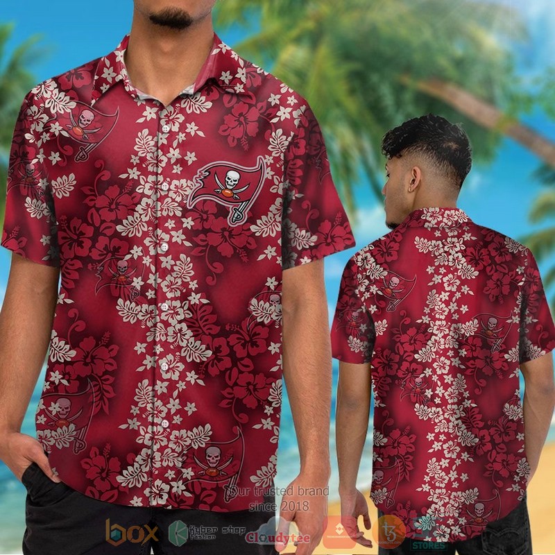 HOT Tampa Bay Buccaneers tropical plants red hawaii shirt, shorts 2 Tampa Bay Buccaneers tropical plants red hawaii shirt shorts 1