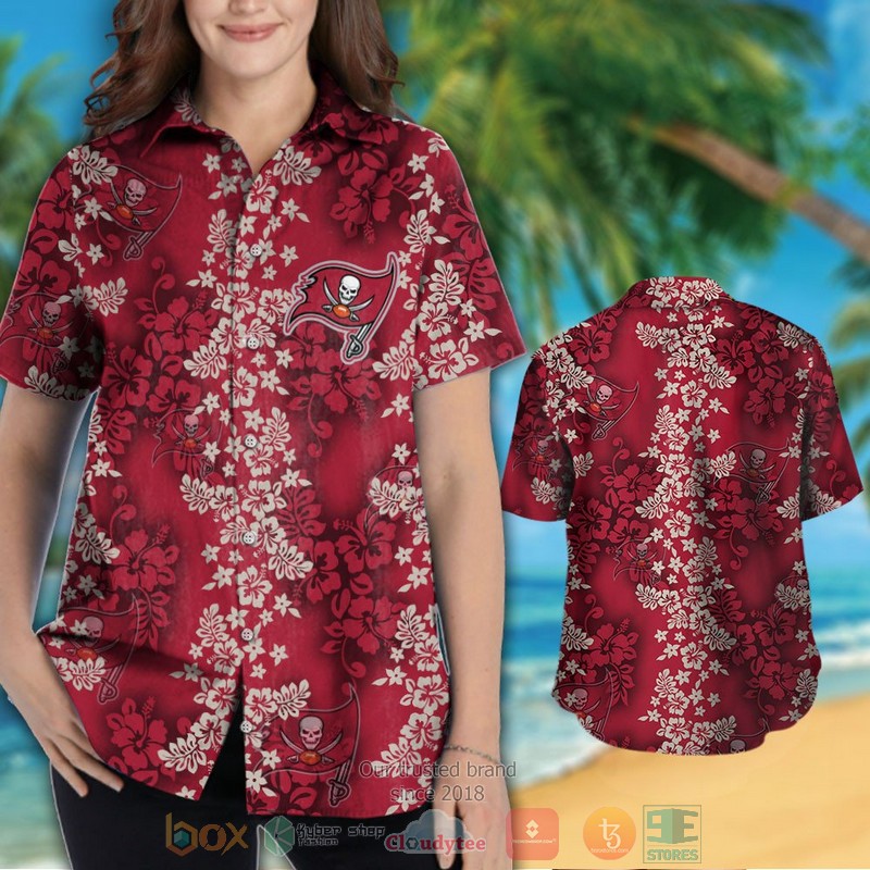 HOT Tampa Bay Buccaneers tropical plants red hawaii shirt, shorts 3 Tampa Bay Buccaneers tropical plants red hawaii shirt shorts 1 2