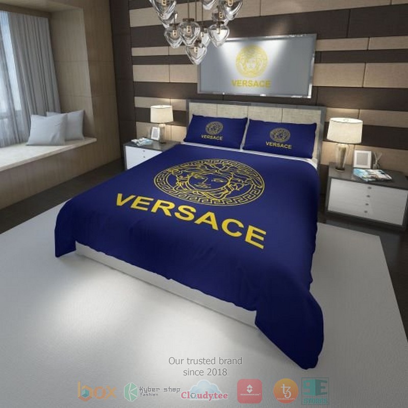 HOT Versace Medusa logo Luxury brand blue bedroom bedding set 3 Versace Medusa logo Luxury brand blue bedding set