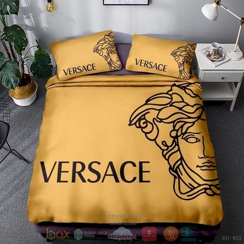 Versace Medusa logo yellow Bedding Set