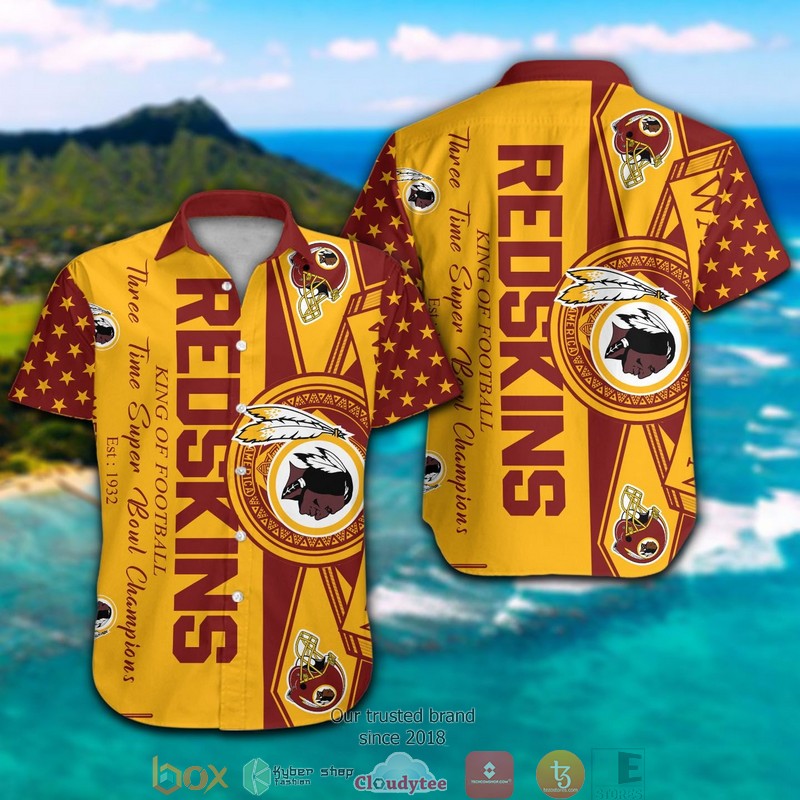 Washington Redskins King of football Hawaiian Shirt 3 Washington Redskins King of football Hawaiian Shirt 1 2