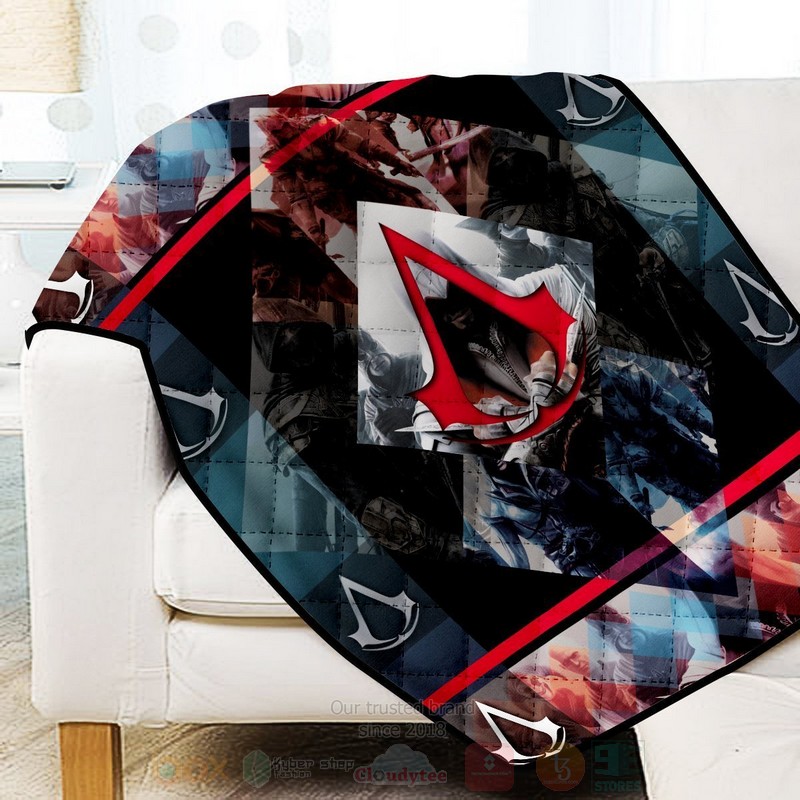 BEST Assassin Insignia Quilted Fabric 3 Assassin Insignia Quilt 1 2