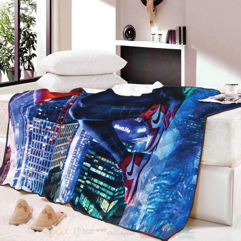 BEST Marvel Spider-Man Leap Of Faith Quilted Fabric 5 Marvel Spider Man Leap Of Faith Quilt 1 2 3 4
