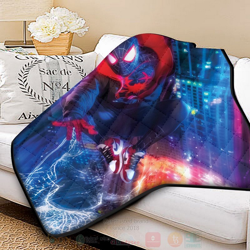 BEST Marvel Spider-Man Multiverse Slinger Quilted Fabric 2 Marvel Spider Man Multiverse Slinger Quilt 1