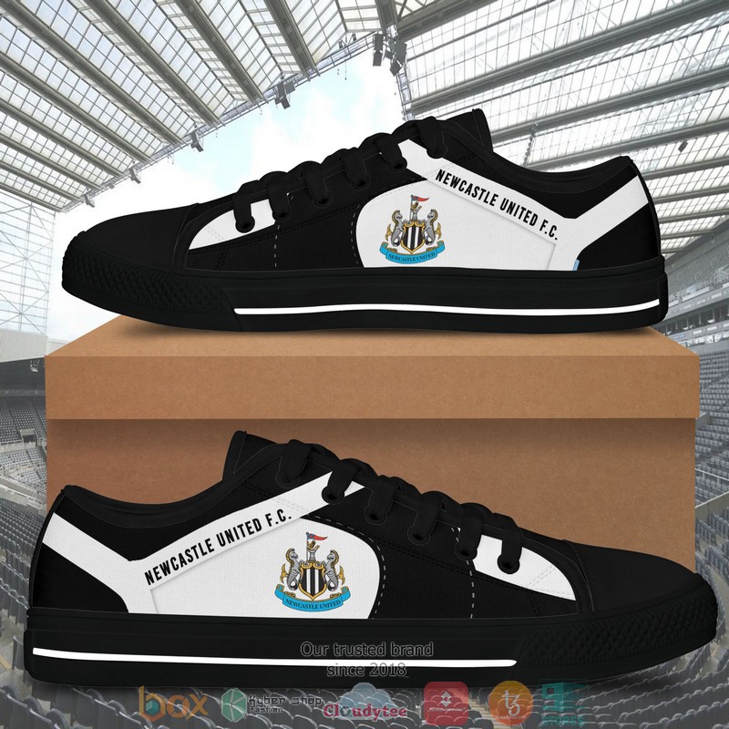 Newcastle United F C Canvas low top shoes 1
