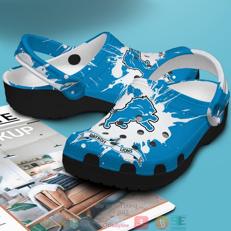 Personalized NFL Detroit Lions Crocs Crocband Clog 3 Personalized NFL Detroit Lions Crocs Crocband Clog 1 2