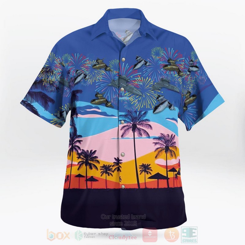 NEW Air Force Lockheed SR-71 Blackbird 4th Of July Hawaii Shirt word1