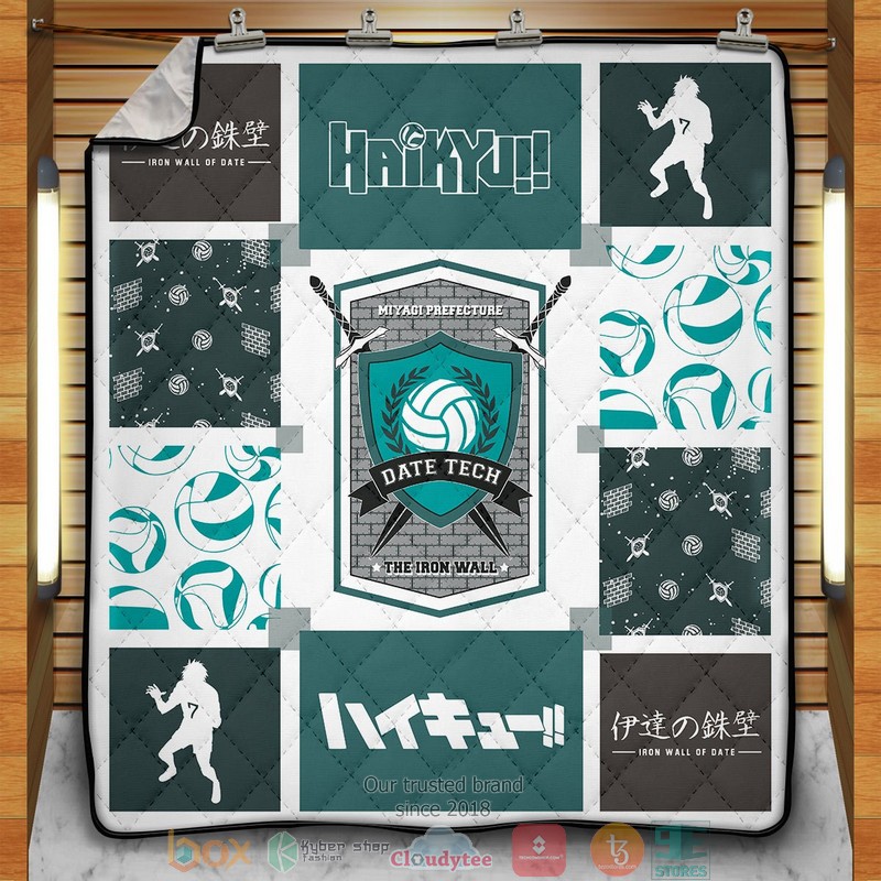 Date Tech Cozy Quilt Blanket