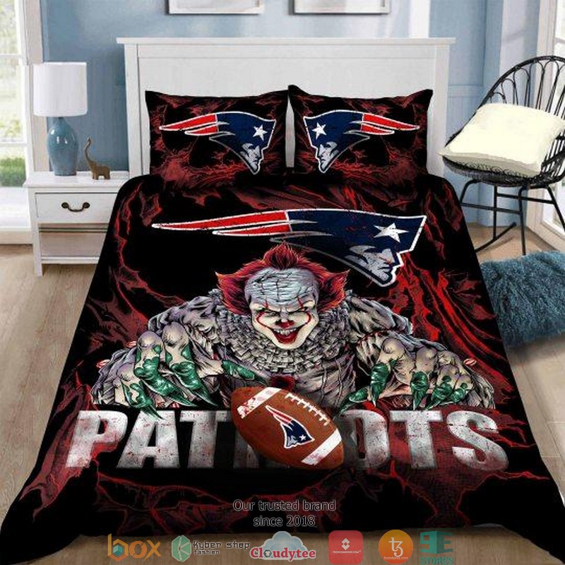 NFL New England Patriots Sleepy Halloween and Christmas Duvet Cover Bedroom Set