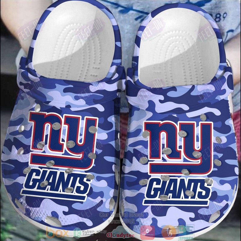 NFL New York Giants Purple camo Crocband Clogs 3 NFL New York Giants Purple camo Crocband Clogs