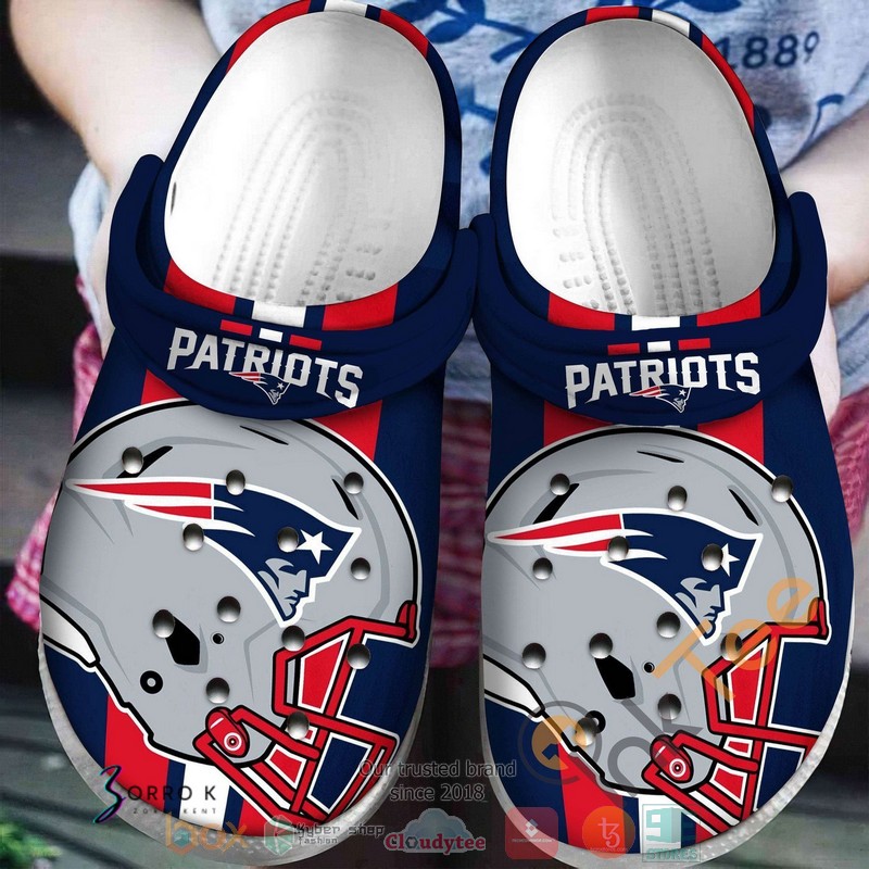 NEW New England Patriots NFL crocs crocband shoes word2