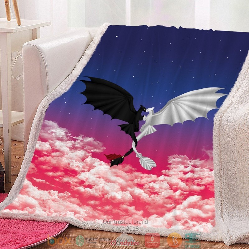 Night x Light Fury Throw Blanket